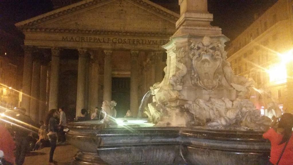 Campo De Fiori Apartment Rome Bagian luar foto